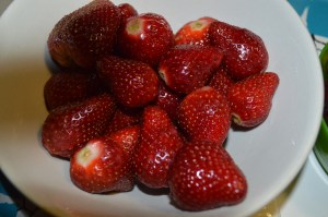 Strawberry, Seedless Grapes , Goji Berry + Organic Cacao Nibs (5)